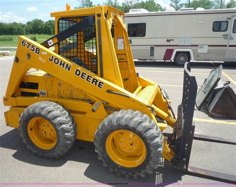 john deere 675b diesel skid steer|john deere 675b specs.